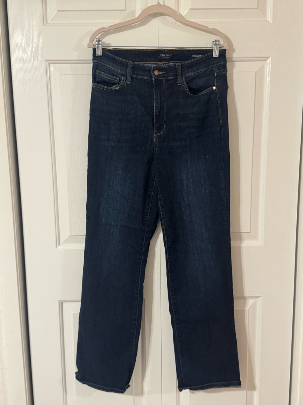High Rise. Dark Wash Straight Leg Women’s Jeans - Classic Fit